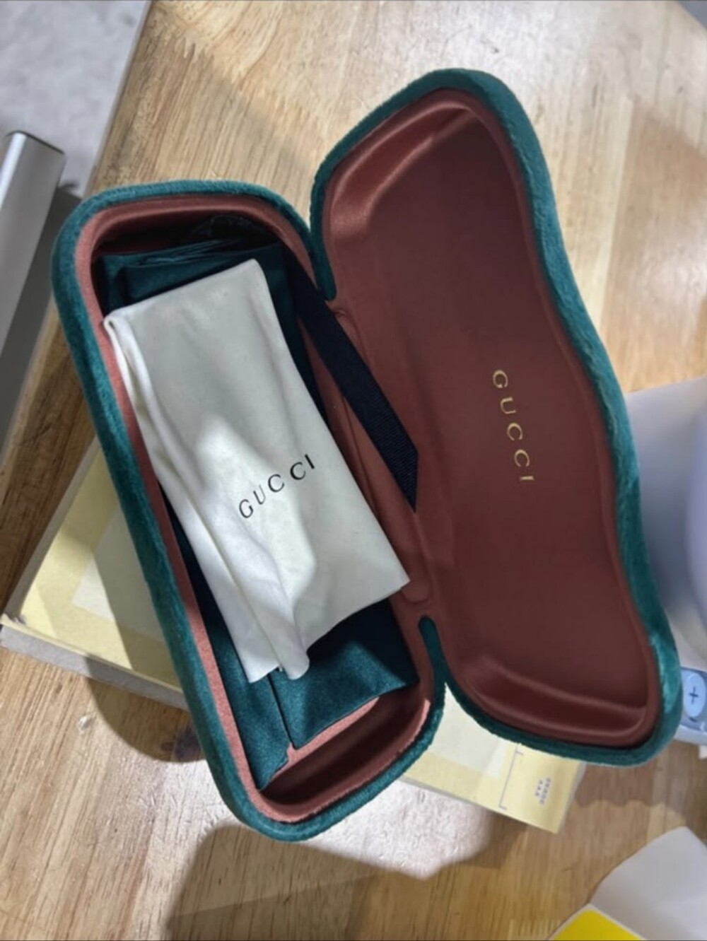 Gucci Women's Clear Teal Frame Sunglasses - Picture 4 of 6